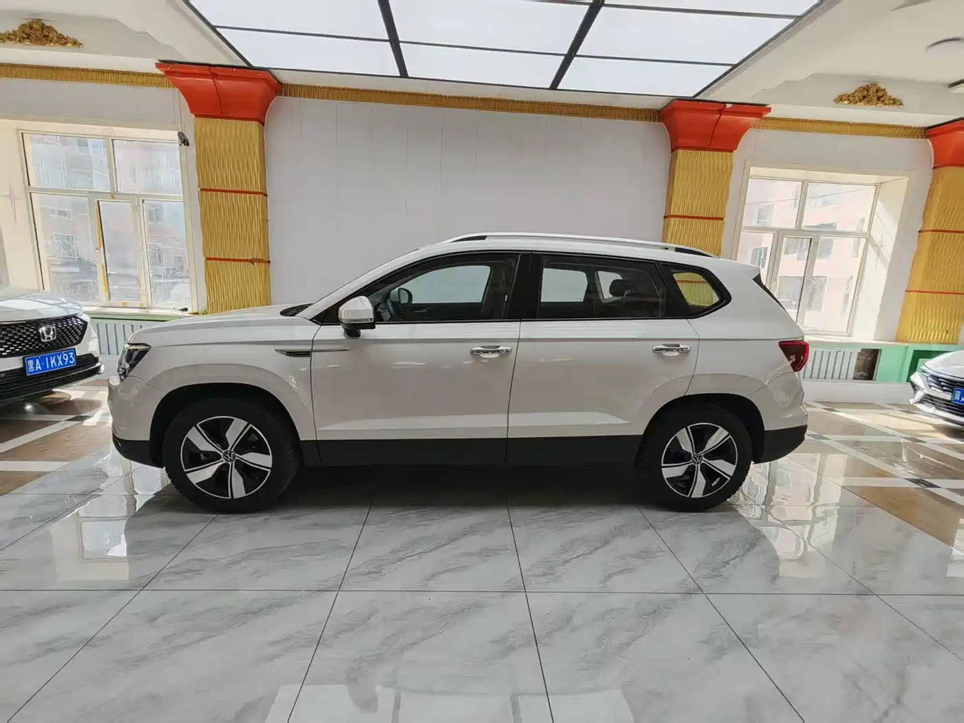 Volkswagen Tharu 2021 Model 280TSI 2WD Luxury Edition фото 5