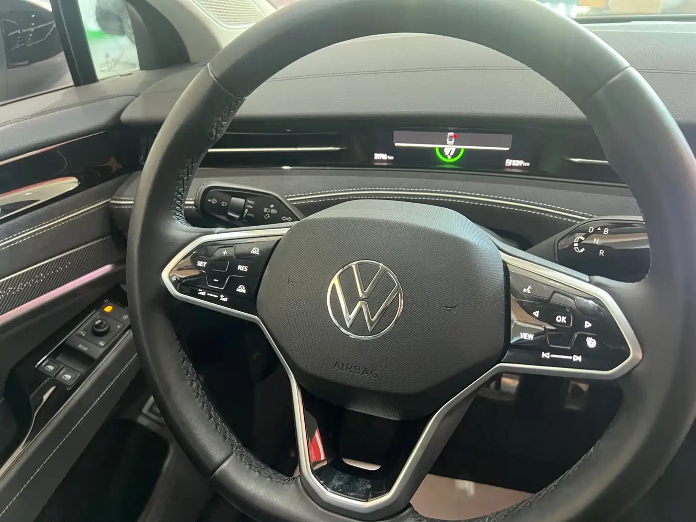 VOLKSWAGEN ID.7 VIZZION