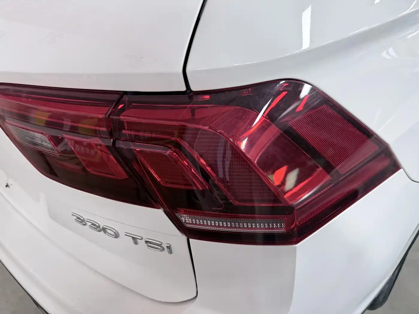 Volkswagen Tiguan L 2022 330TSI Automatic 2WD Comfort Edition фото 18
