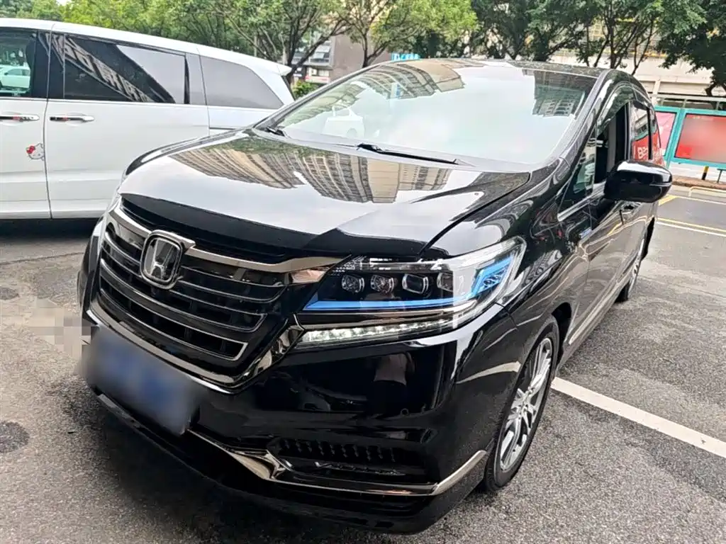 Honda Elysion 2019 2.0L Hybrid Supreme Edition