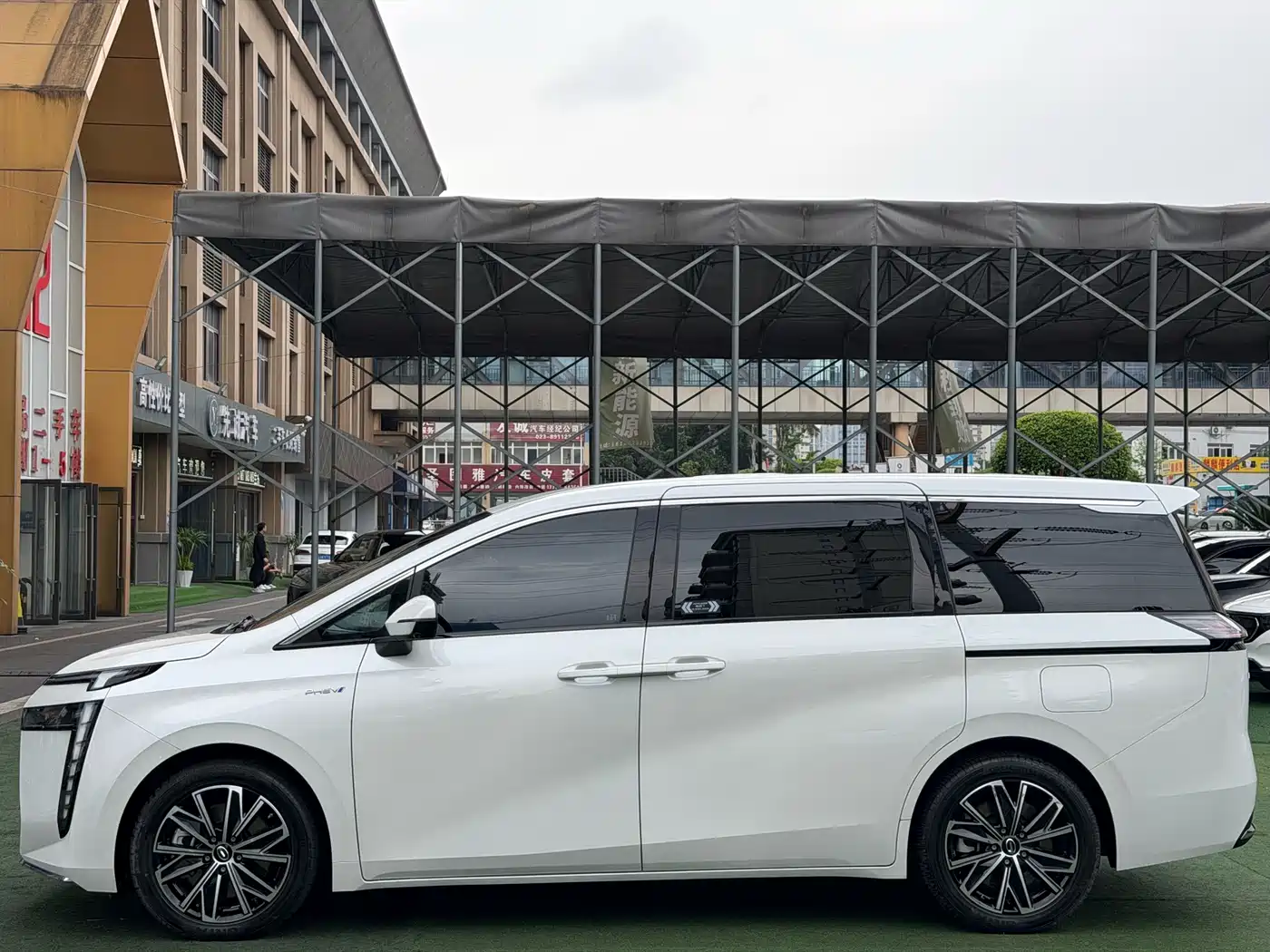 GAC TRUMPCHI E8 NEW ENERGY