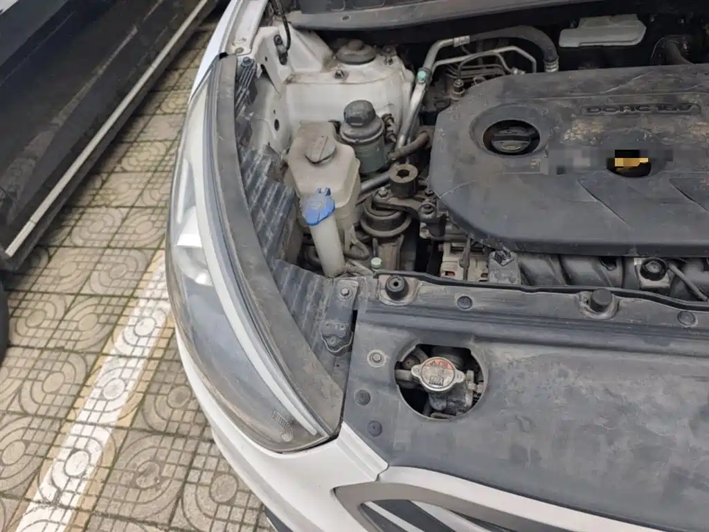 Hyundai Beijing Hyundai ix35 2013 2.0L Auto 2WD Smart GLS China IV фото 21