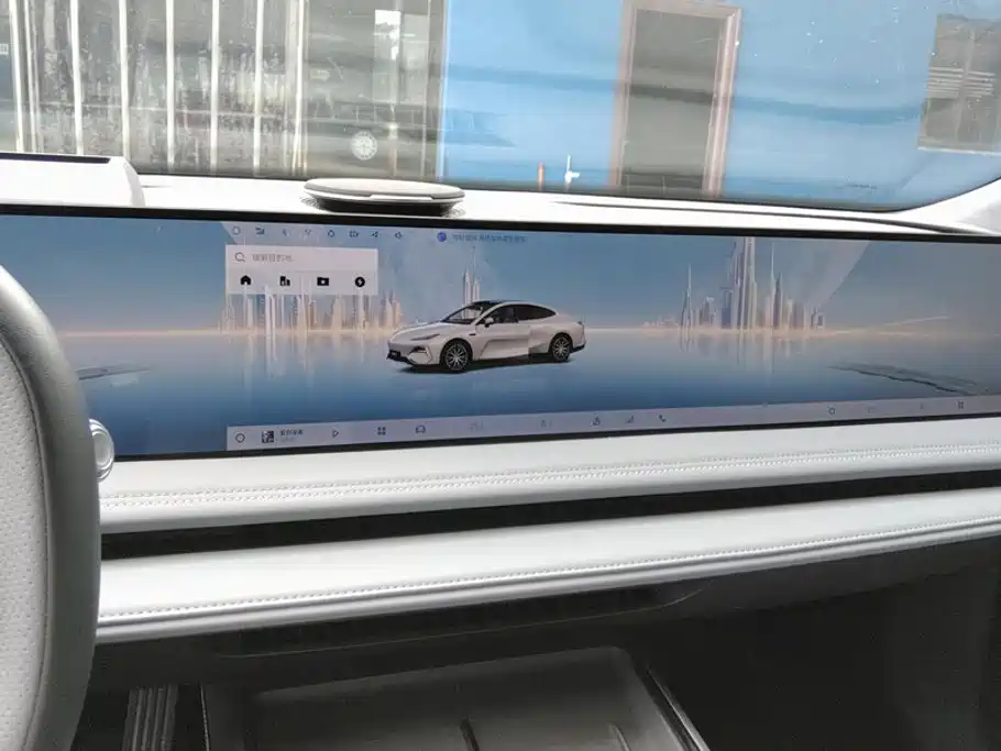 Geely Galaxy Galaxy E8 2025 2025 700km Long Voyage Smart Drive Edition