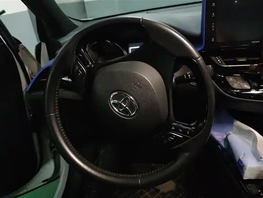Toyota IZOA 2018 2.0L Sport Edition China VI фото 15