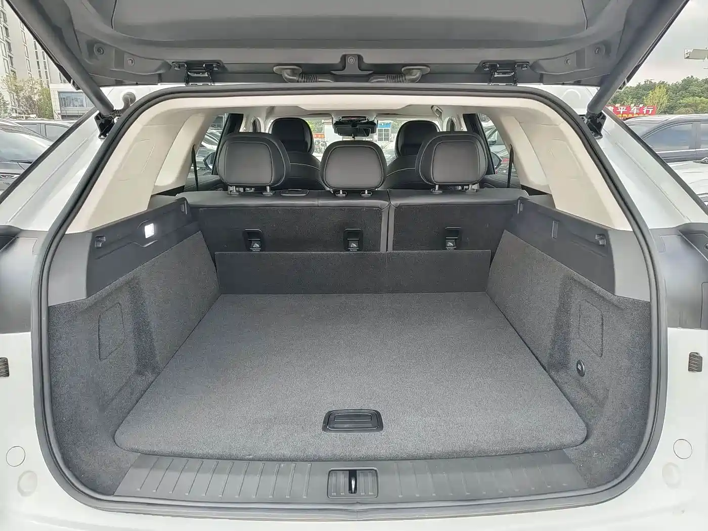 Chery Tiggo 9 2024 2023 2.0T DCT 2WD Luxury 5-Seater