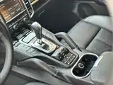 Фото 25 - Porsche Cayenne