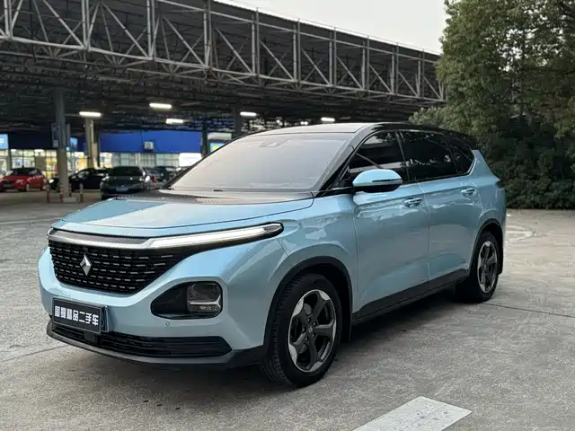 Baojun RM-5 2019 1.5T CVT 24-hour Online Premium 6-seater