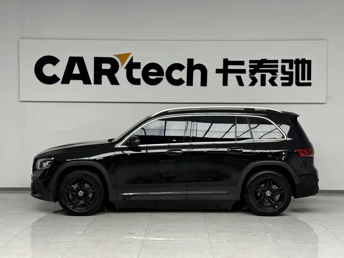 Mercedes-Benz GLB 2023 GLB 220 Dynamic фото 4