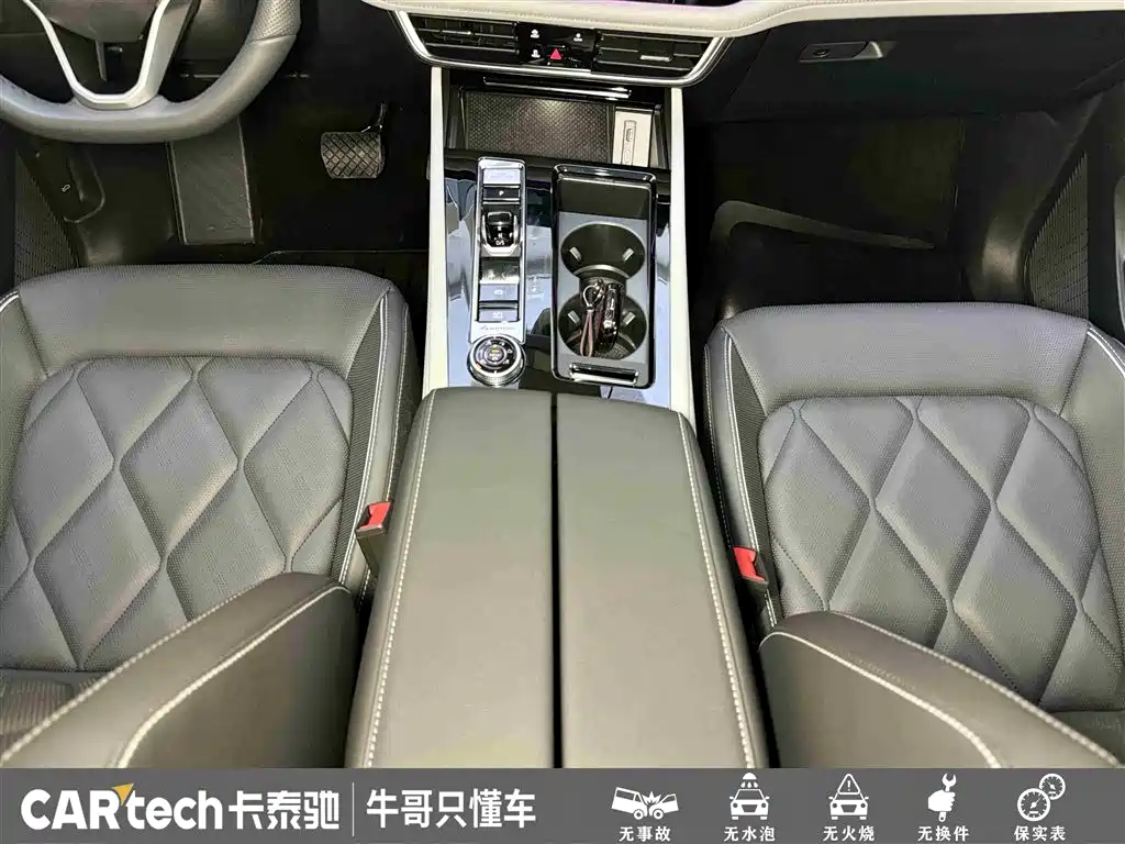 Volkswagen Teramont 2025 380TSI 4WD Outstanding Edition фото 21