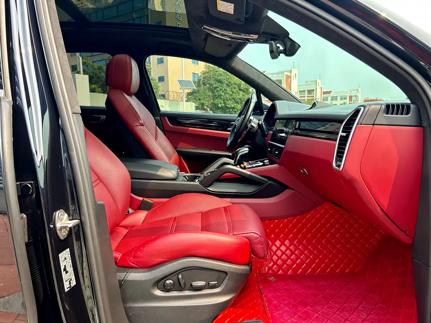 Porsche Cayenne 2019 Cayenne 3.0T фото 12