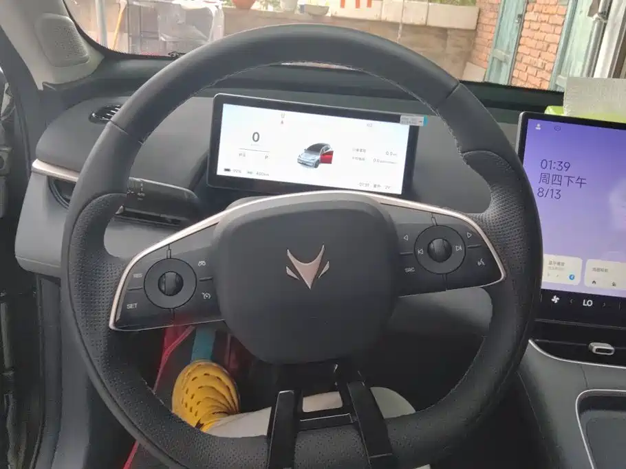 ARCFOX T1 2026