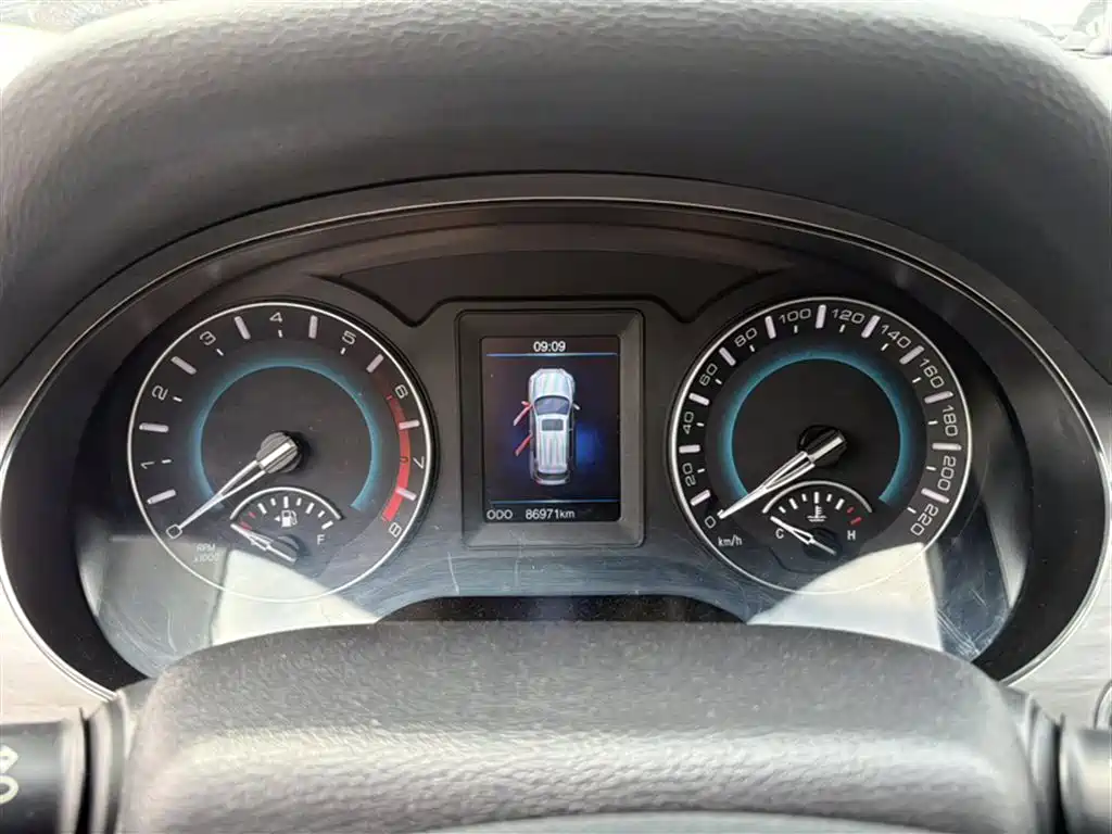 Haval H2 2016 Red Label 1.5T Manual 2WD Luxury фото 5