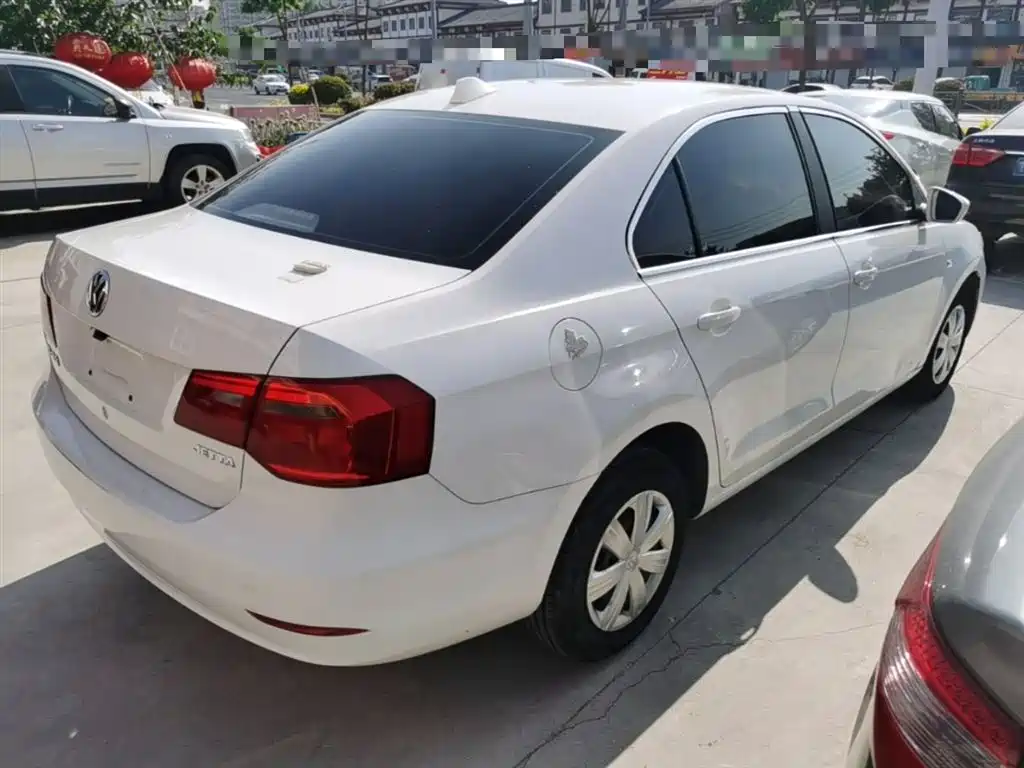 Volkswagen Jetta 2015 Quality Edition 1.4L Manual Fashion фото 7
