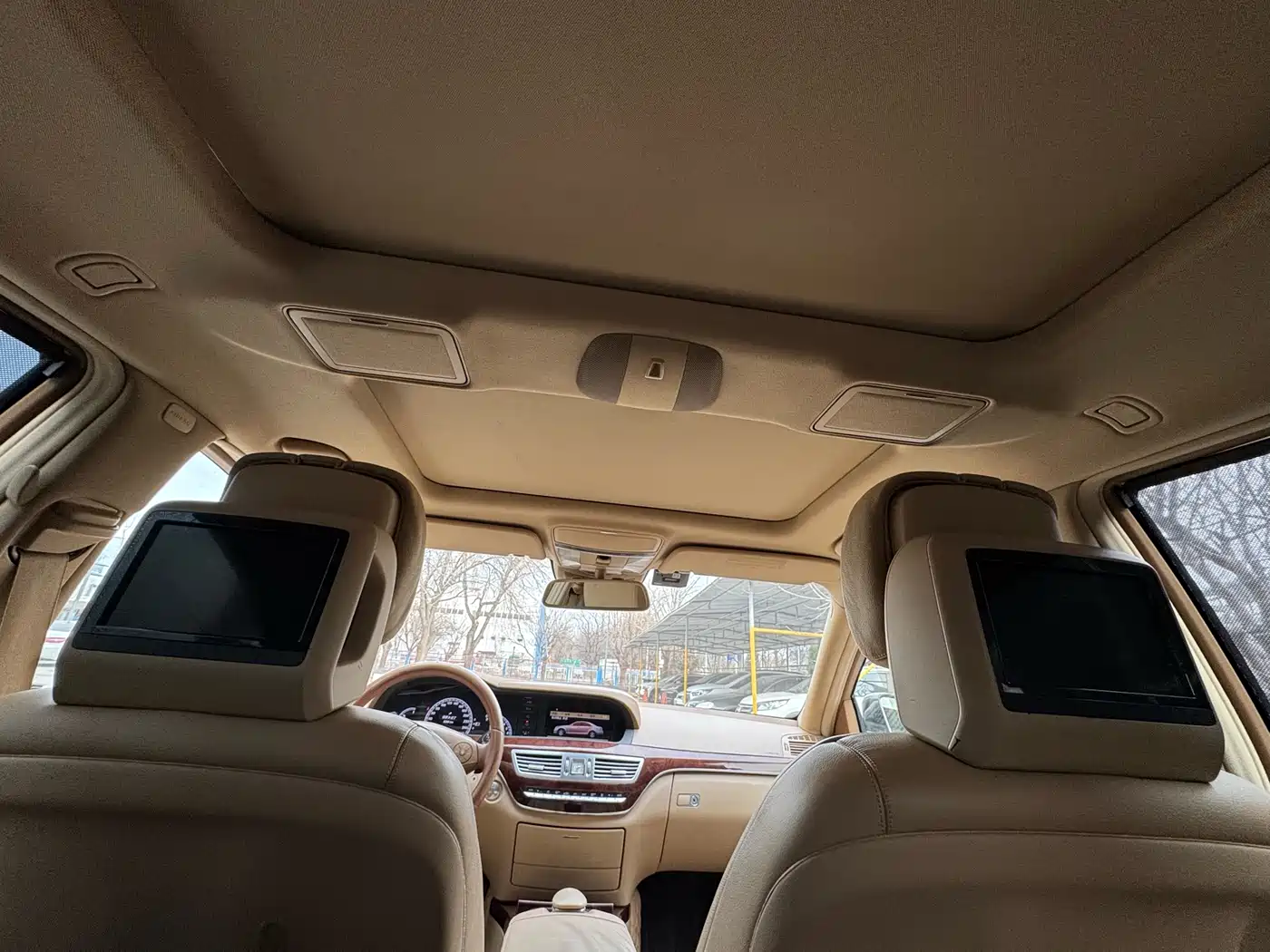 Mercedes-Benz S-Class 2012 S 300 L Luxury Grand Edition фото 21