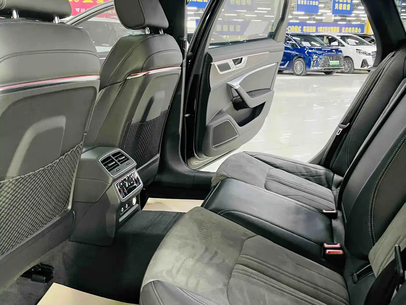 Audi A6L 2023 45 TFSI quattro Premium Dynamic фото 7