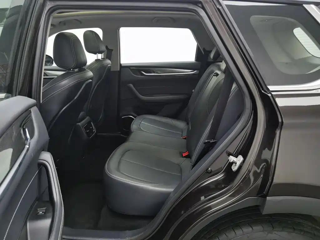 Zhonghua V7 2019 2018 280T DCT Premium 5-seater