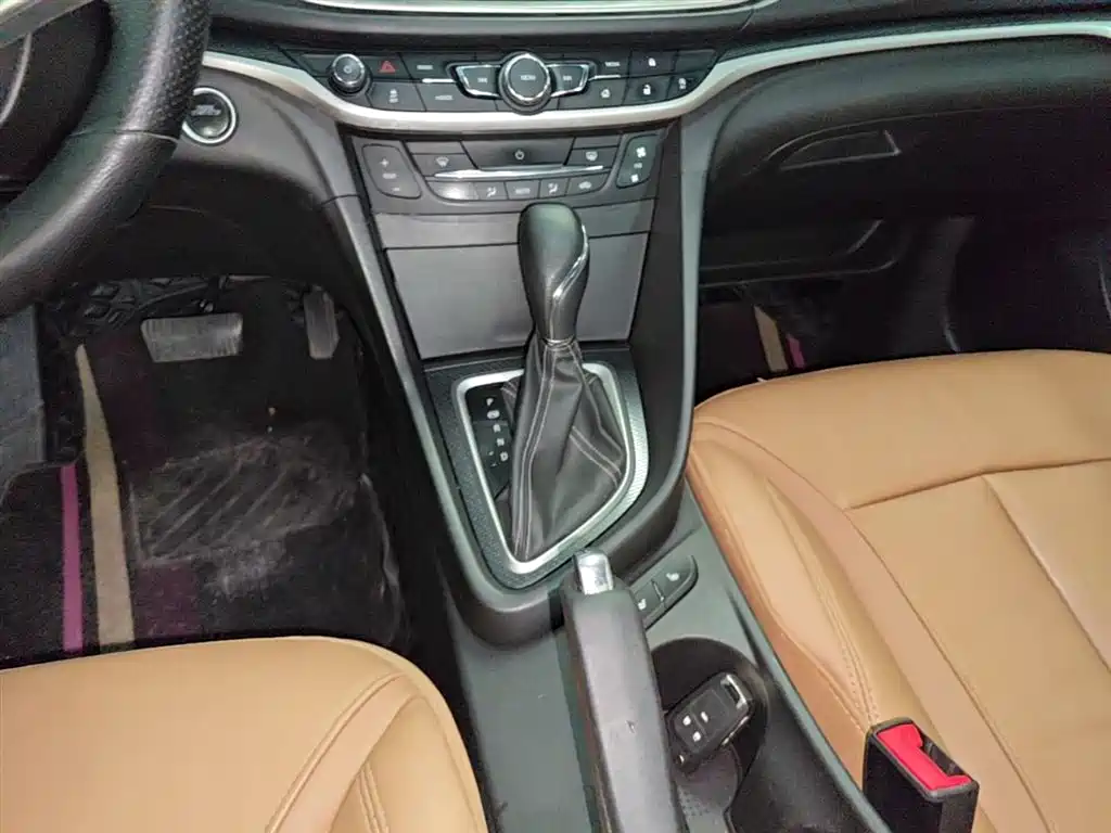 Buick Excelle 2019 18T Auto Connected Flagship China VI фото 10
