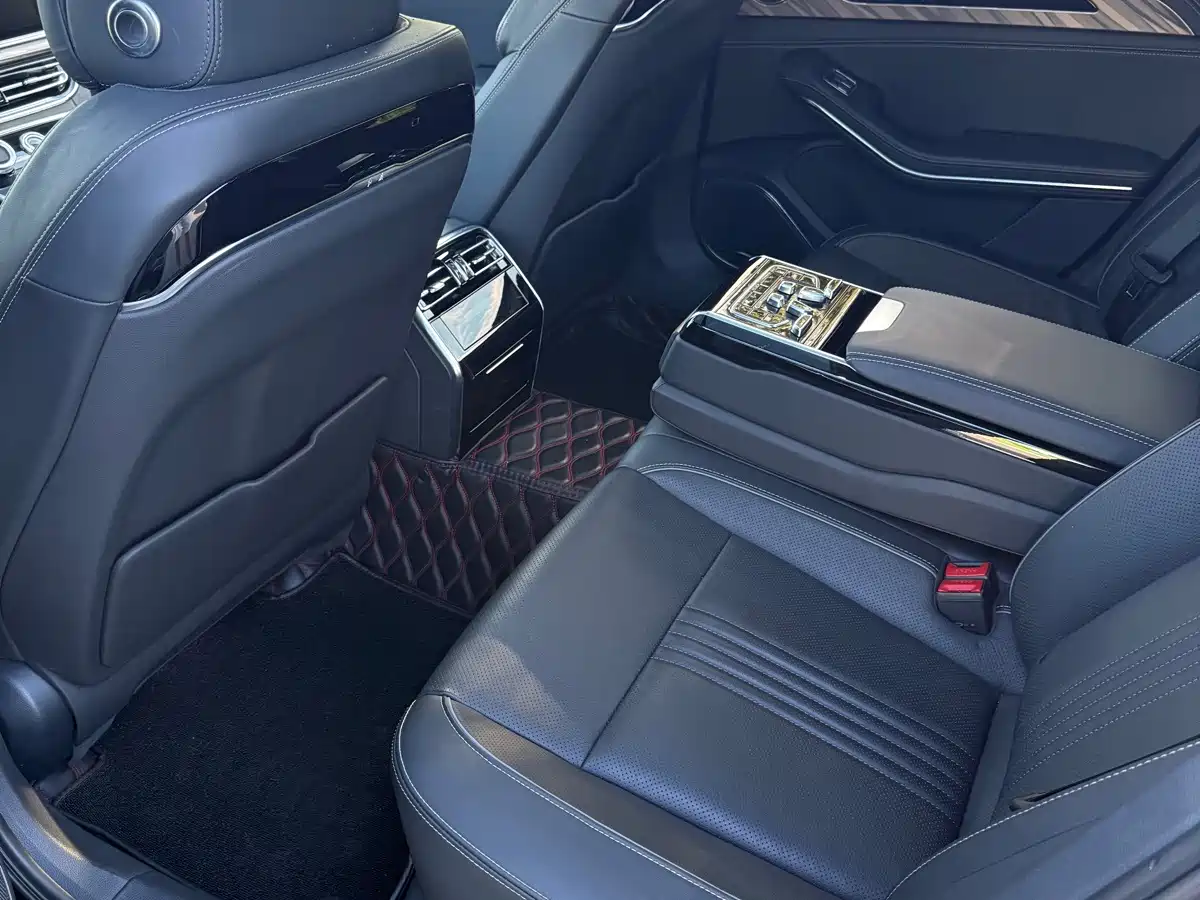 Hongqi H9 2021 2020 2.0T Smart Connection Qi Xiang Edition