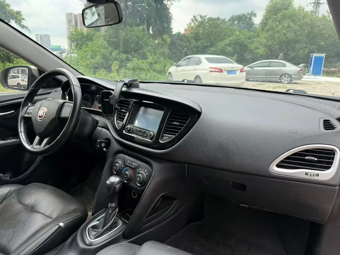 Fiat Viaggio 2013 2012 1.4T Auto Power Edition