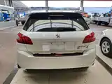 Photo 6 - Peugeot 308S