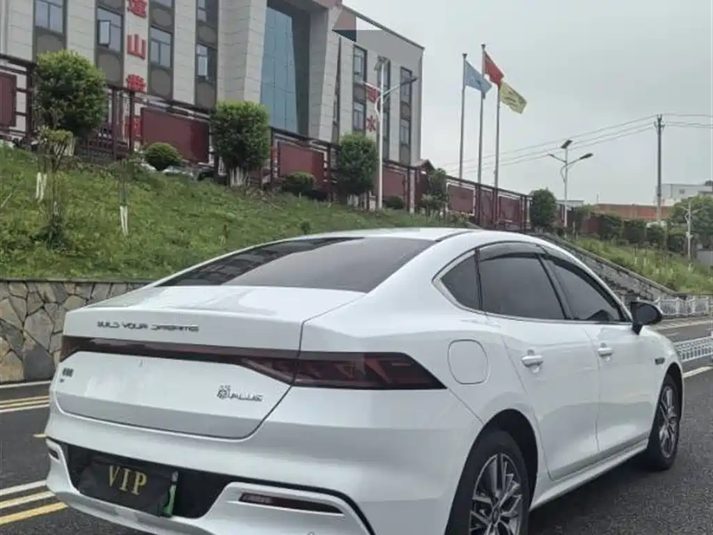 BYD Qin PLUS 2023 Champion Edition EV 420KM Advanced Type фото 7