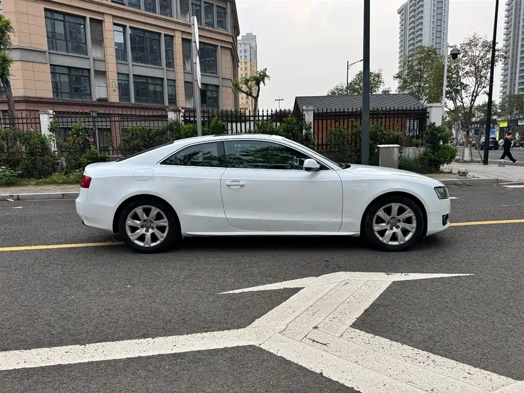 Audi A5 (Import) 2012 2012 2.0TFSI Coupe