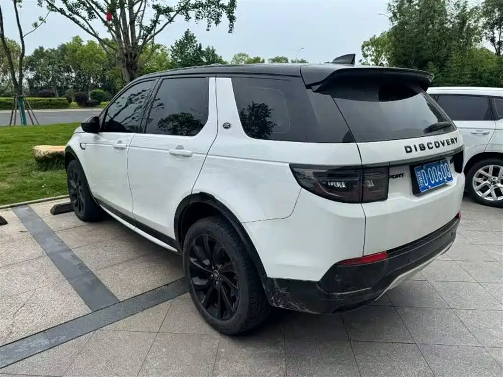 Land Rover Discovery Sport 2023 249PS R-Dynamic S Performance Version фото 8