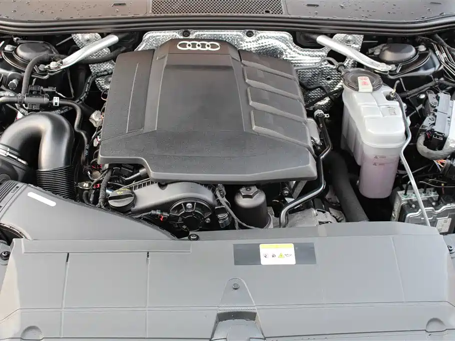 Audi A6L 2021 45 TFSI Exclusive Sport фото 13