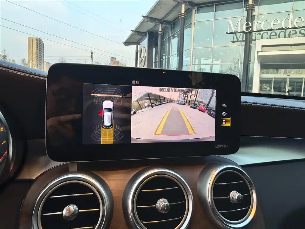 Mercedes-Benz GLC 2020 GLC 260 L 4MATIC Luxury фото 17