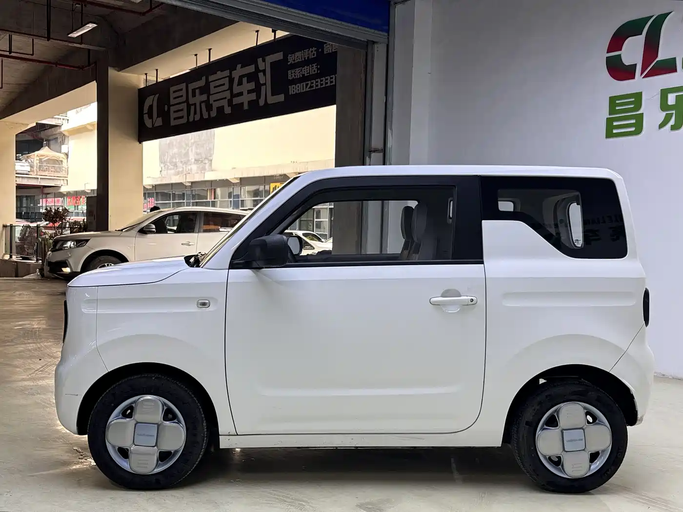 GEELY GALAXY PANDA