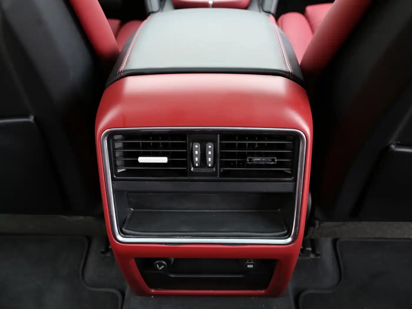 Porsche Cayenne 2019 Cayenne 3.0T фото 16