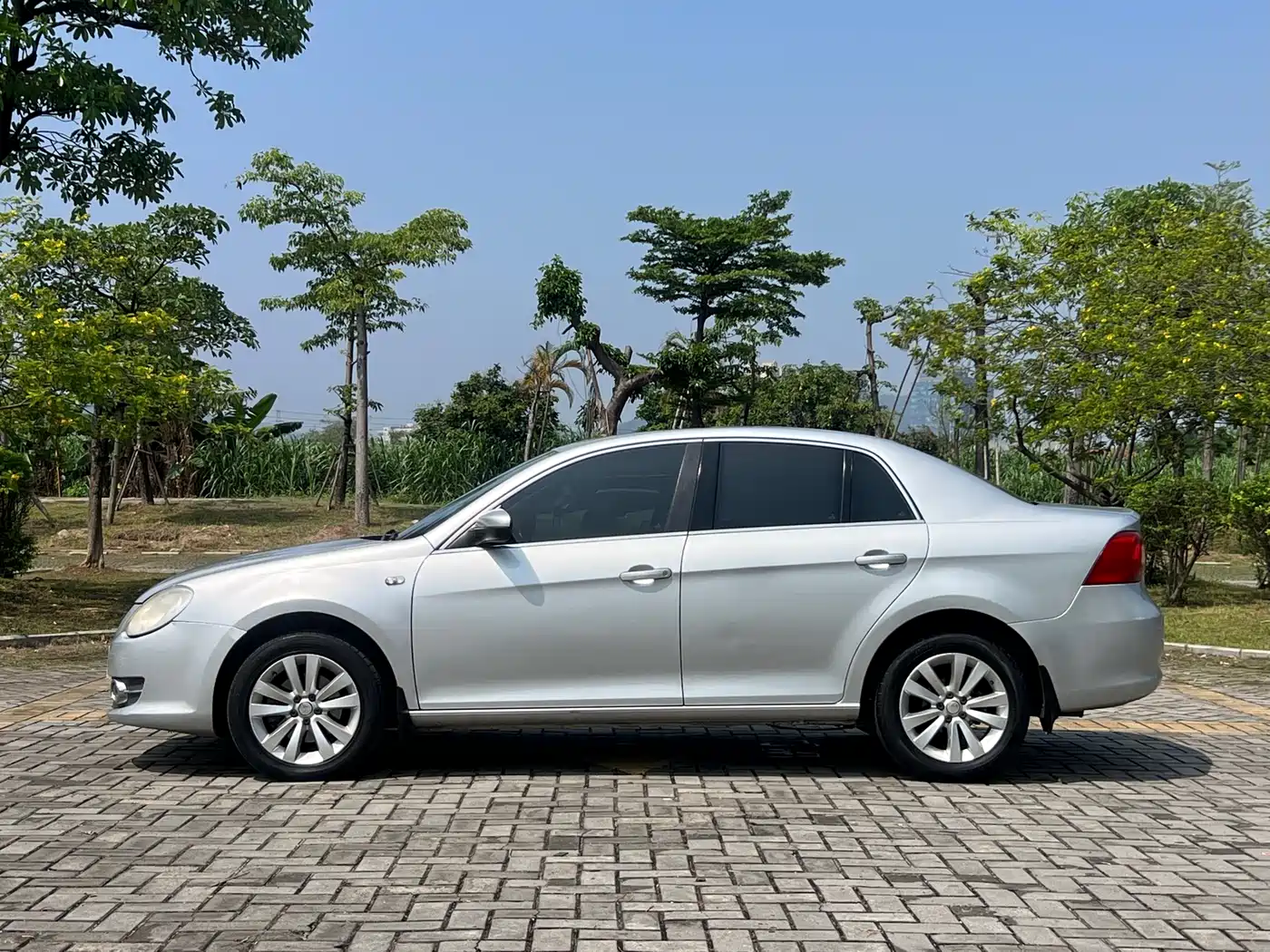 Volkswagen Bora 2011 1.4T AT Sportline фото 4