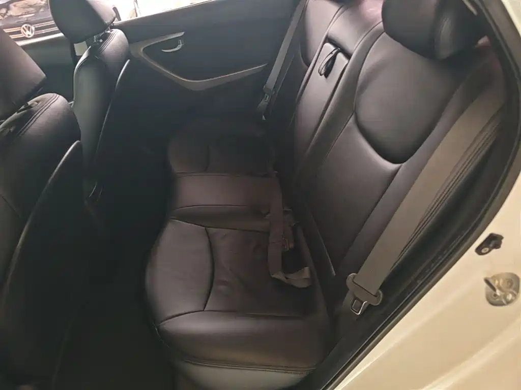 Hyundai Langdong 2015 1.6L Auto Premium фото 17
