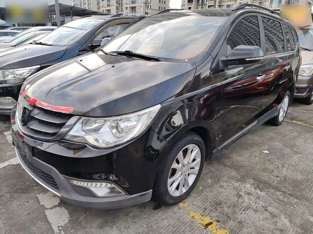 Baojun 730 2015 2014 1.5L Manual Comfort ESP Edition 7-Seater
