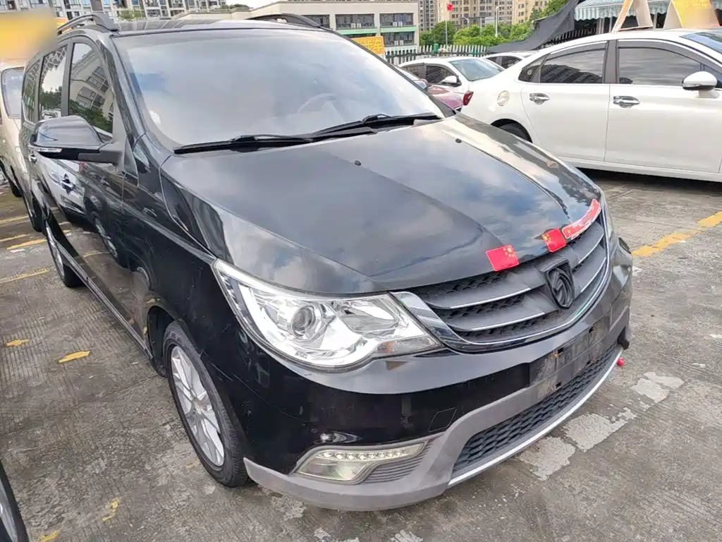 Baojun 730 2015 2014 1.5L Manual Comfort ESP Edition 7-Seater