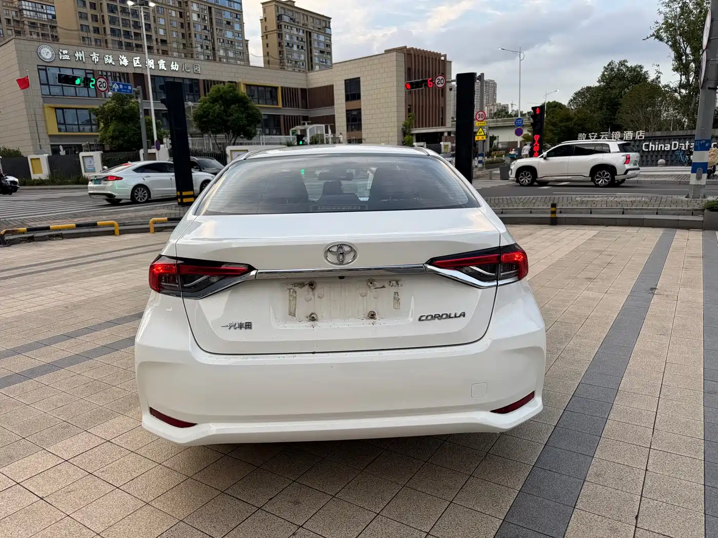 Photo 20 - Toyota Corolla