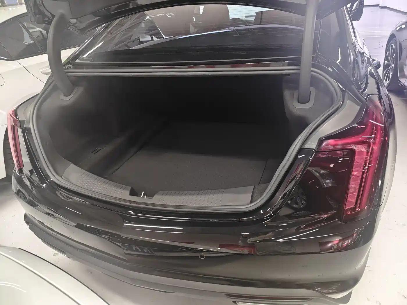 Cadillac CT5 2023 28T Fashion Style фото 5