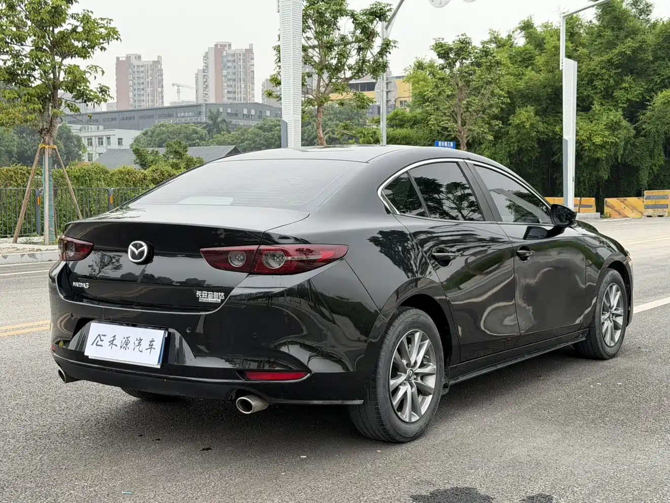 Mazda Mazda3 Axela 2021 1.5L Manual Quality & Beauty фото 6