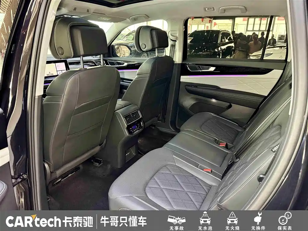 Volkswagen Teramont 2025 380TSI 4WD Outstanding Edition фото 26