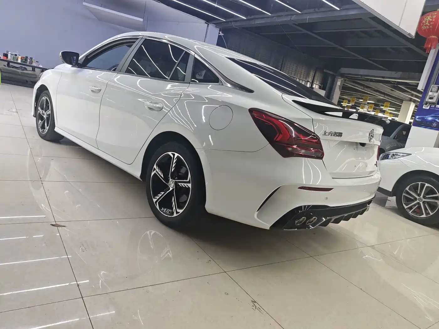 MG MG5 Scorpio 2023 2022 1.5T Trophy Sports Flagship