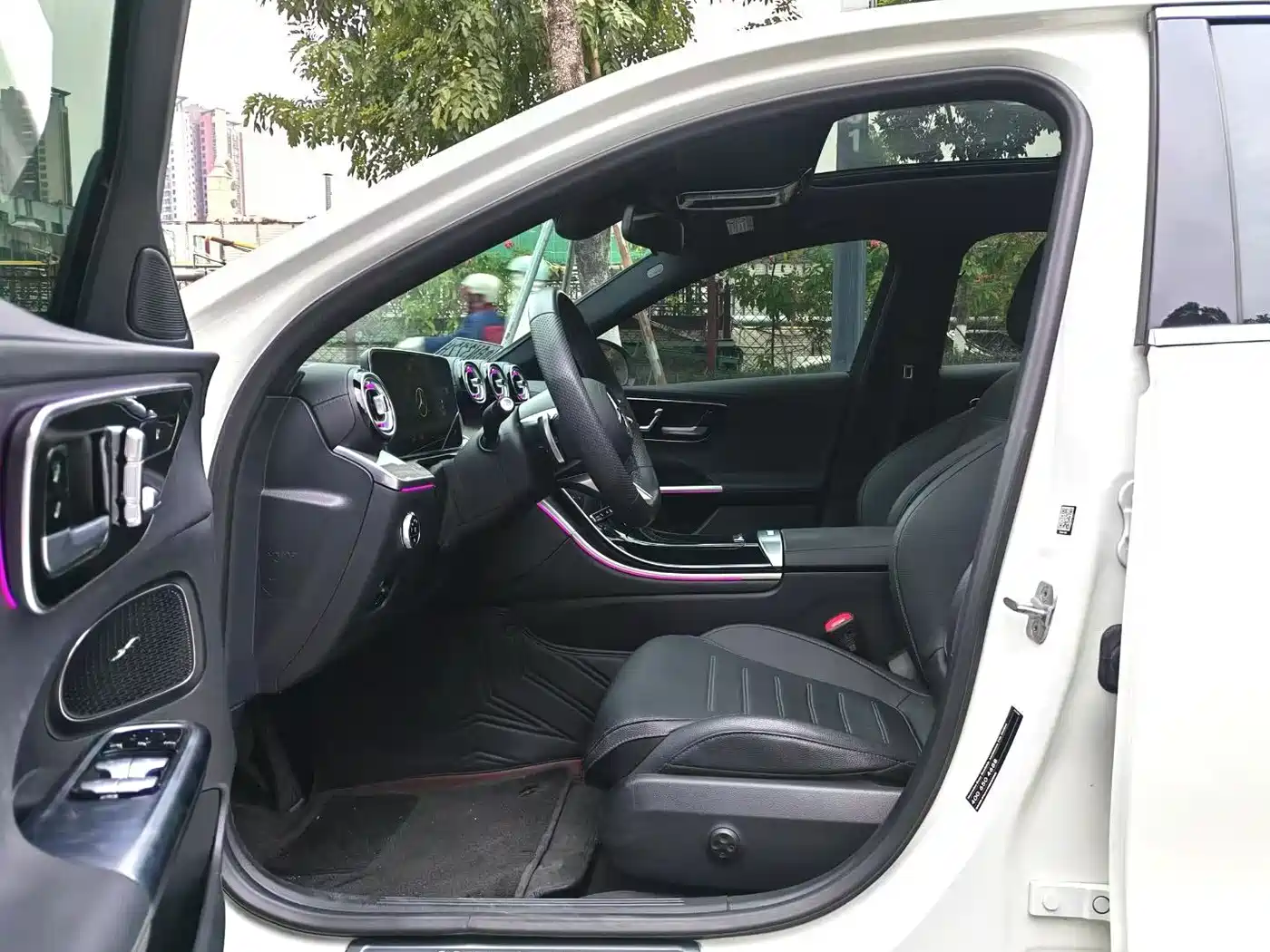 Mercedes-Benz C-Class 2023 C 200 L Sport фото 17