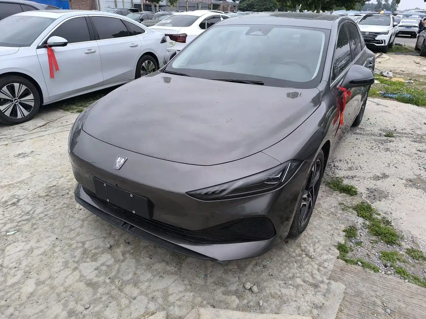 Roewe D7 2023 DMH 125km Beyond Edition