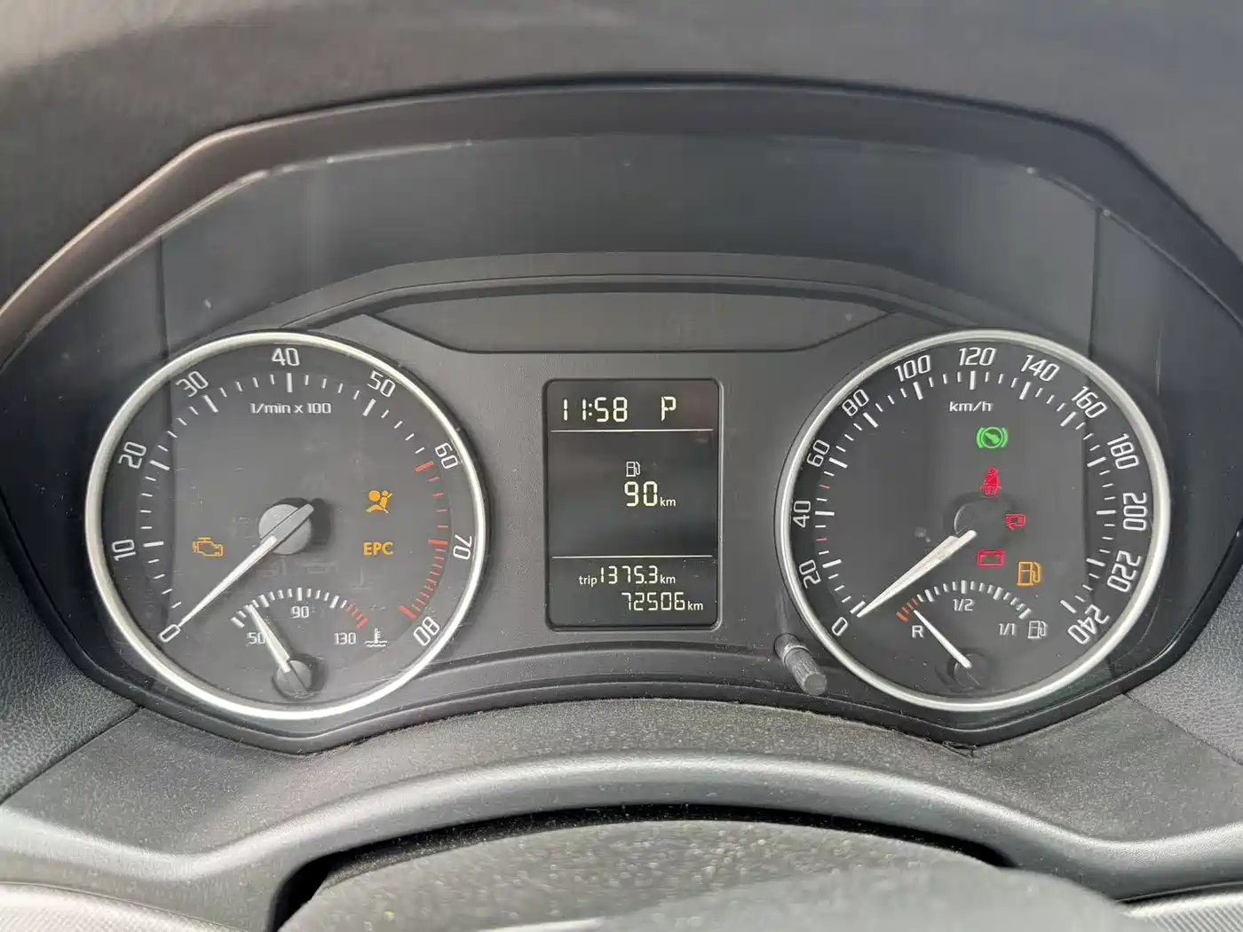 Škoda Octavia 2012 1.6L Auto Yijun Edition фото 10