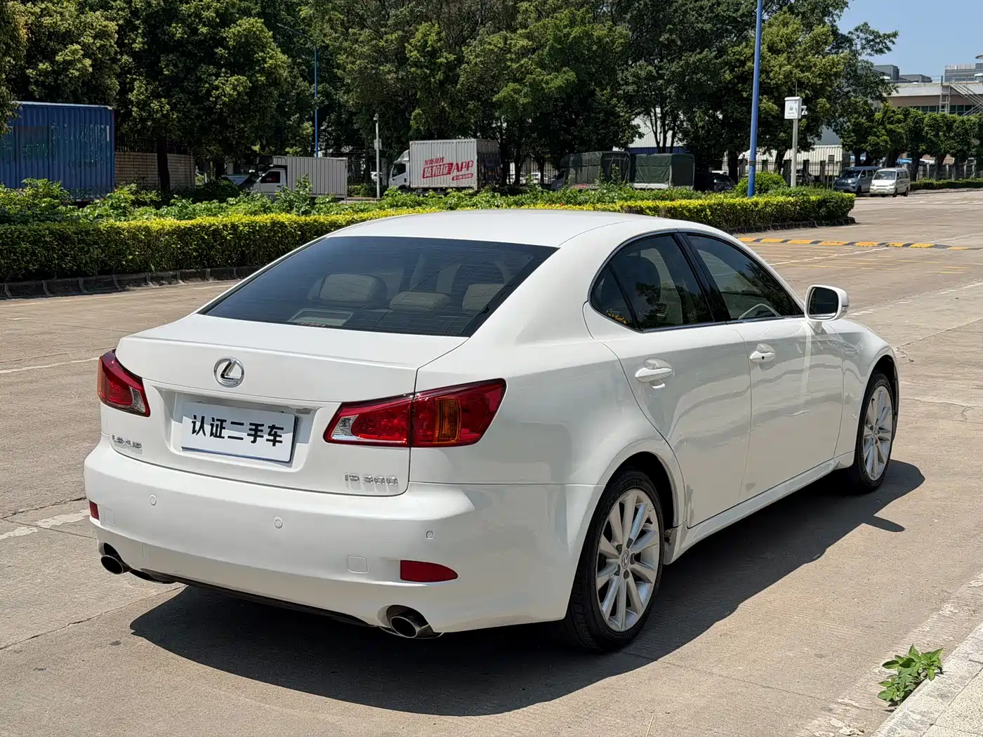 Lexus IS 2009 300 фото 15