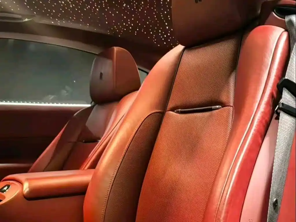 Фото 7 - Rolls-Royce Wraith