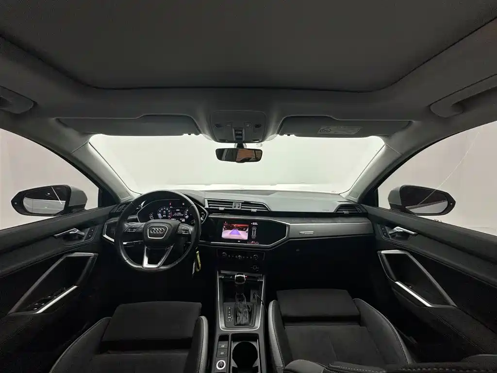 Audi Q3 2021 35 TFSI Progressive Sport фото 10