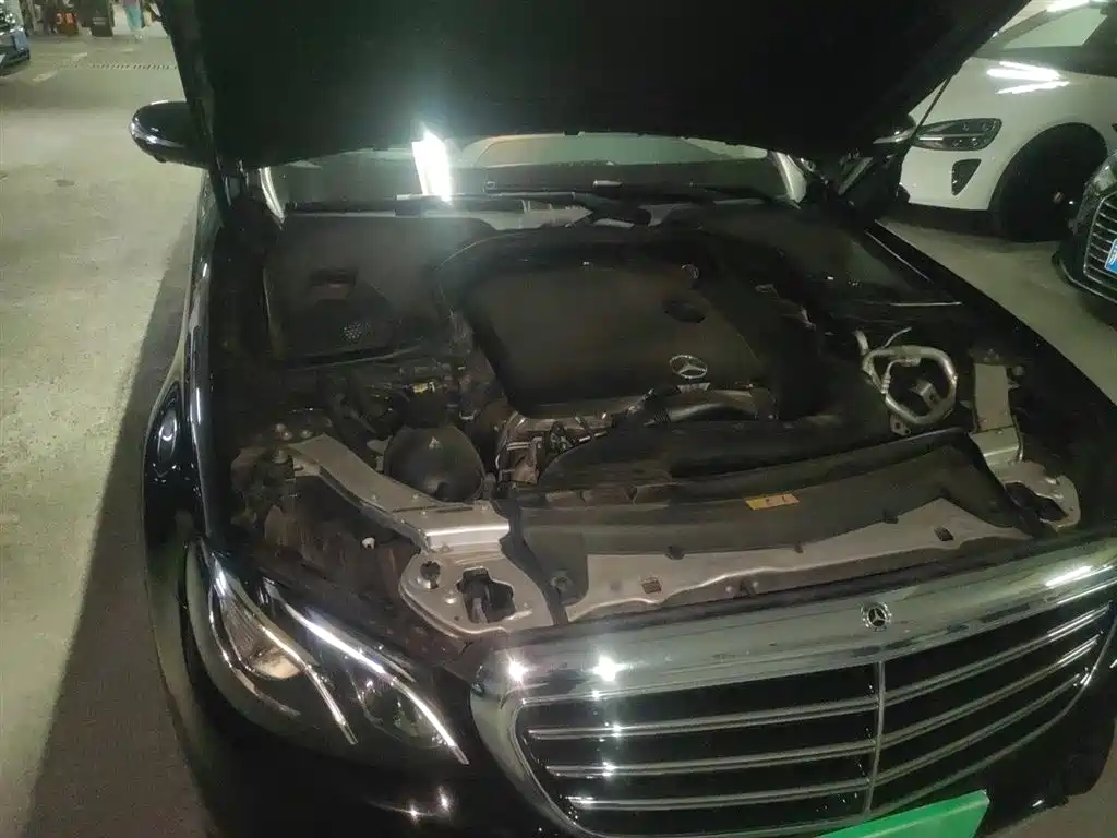 Mercedes-Benz E-Class 2020 E 300 L Luxury Model фото 22
