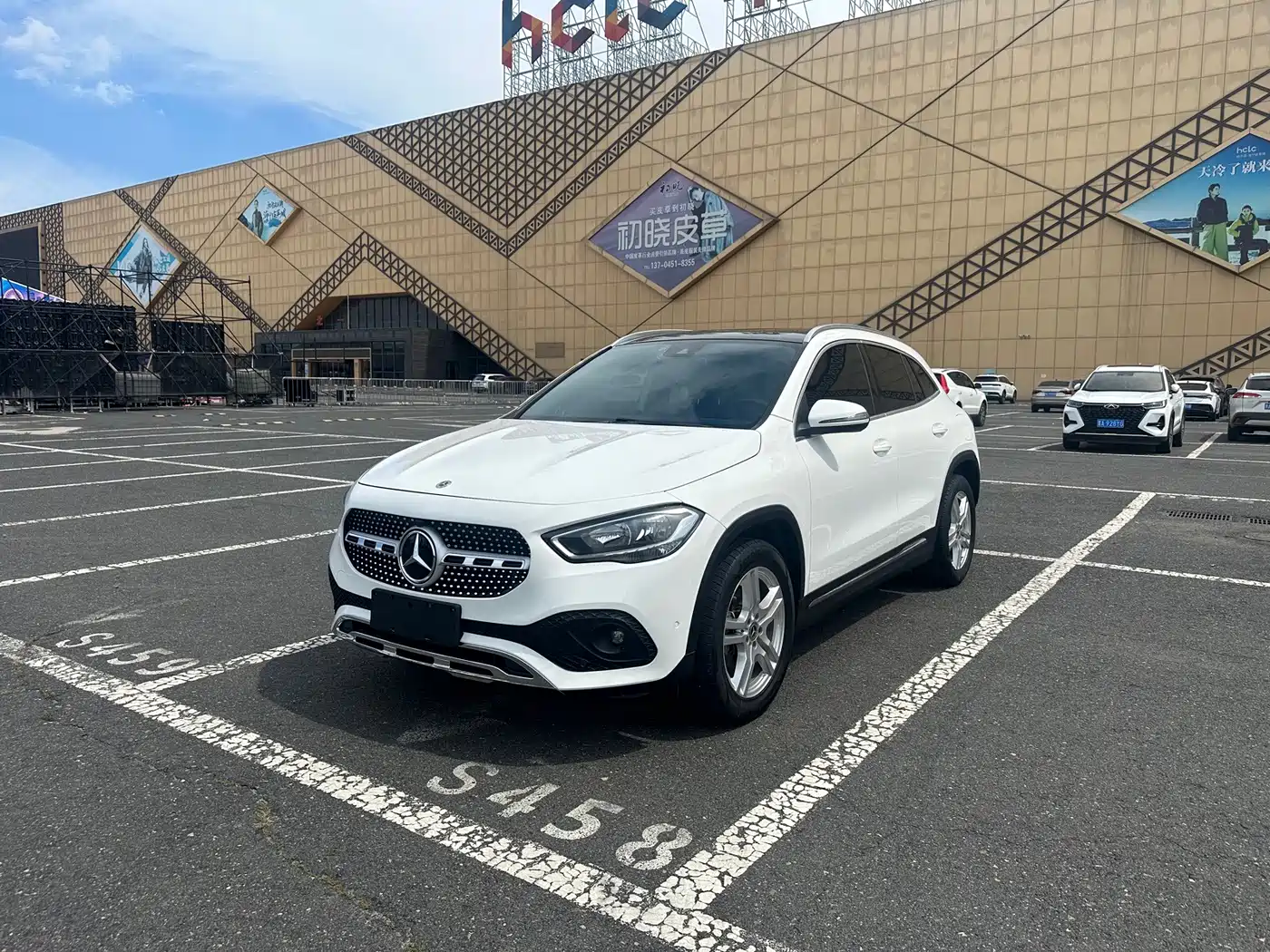 Фото 1 - Mercedes-Benz GLA