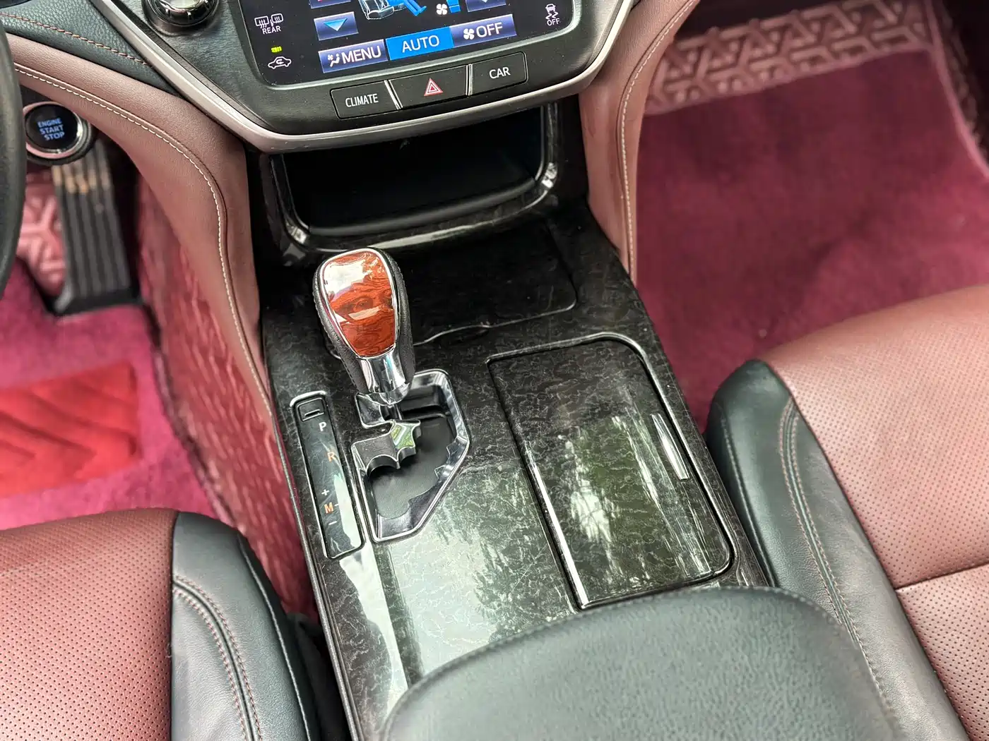 Toyota Crown 2018 2.0T Sport Edition фото 8