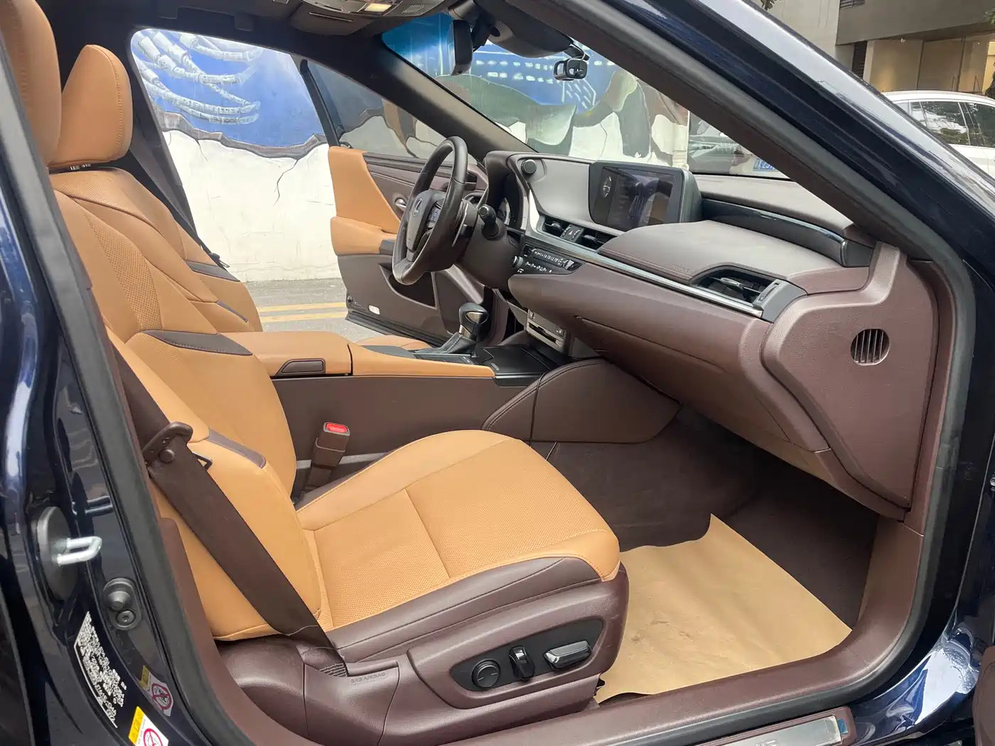 Lexus ES 2018 200 Excellence Edition China V фото 10